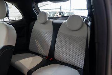 Voertuigafbeelding 7