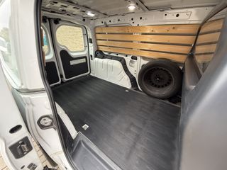 Voertuigafbeelding 13