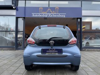 Voertuigafbeelding 5