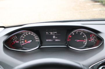 Voertuigafbeelding 4