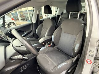 Voertuigafbeelding 16