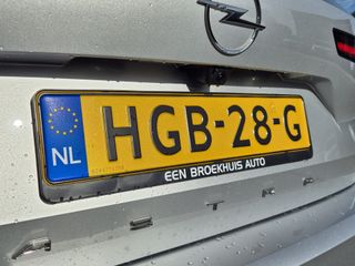 Voertuigafbeelding 8