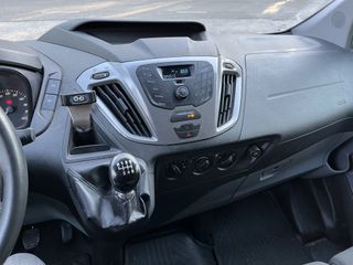 Voertuigafbeelding 12