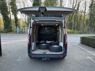 Voertuigafbeelding 6