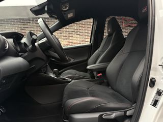 Voertuigafbeelding 10