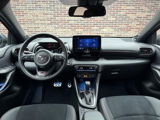 Voertuigafbeelding 8