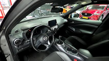 Voertuigafbeelding 14