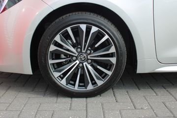 Voertuigafbeelding 9