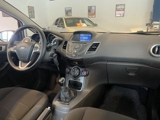 Voertuigafbeelding 15