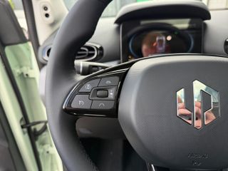 Voertuigafbeelding 16