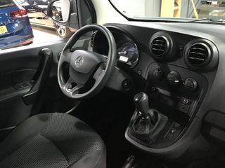 Voertuigafbeelding 18