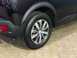 Voertuigafbeelding 8