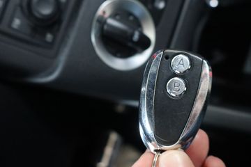 Voertuigafbeelding 28