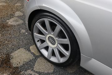 Voertuigafbeelding 5