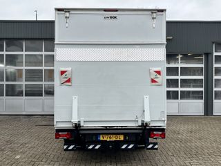 Voertuigafbeelding 30