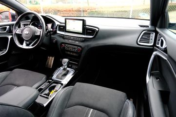 Voertuigafbeelding 4