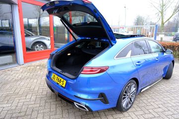 Voertuigafbeelding 8