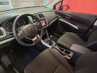 Voertuigafbeelding 6