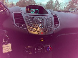 Voertuigafbeelding 6