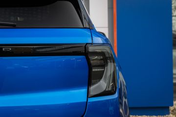 Voertuigafbeelding 8