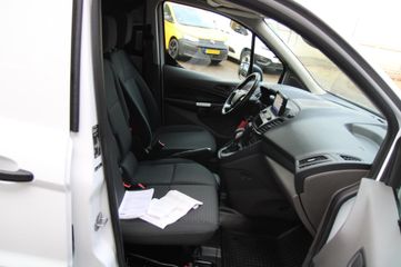 Voertuigafbeelding 3