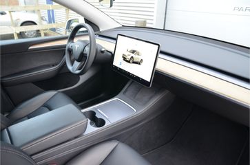 Voertuigafbeelding 10