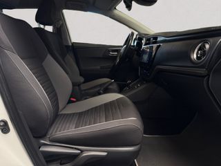 Voertuigafbeelding 9