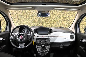 Voertuigafbeelding 12