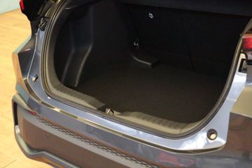 Voertuigafbeelding 4