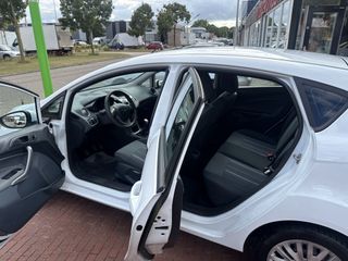 Voertuigafbeelding 17