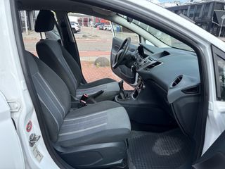 Voertuigafbeelding 19