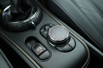 Voertuigafbeelding 34