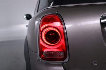 Voertuigafbeelding 37