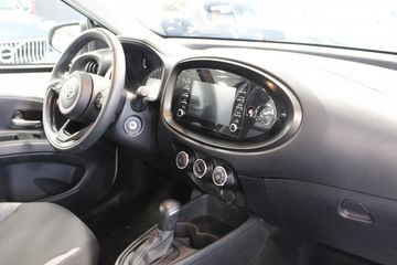 Voertuigafbeelding 4