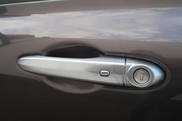 Voertuigafbeelding 32