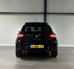 Voertuigafbeelding 8