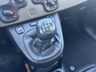 Voertuigafbeelding 17