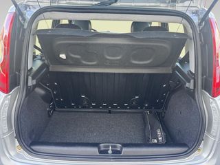 Voertuigafbeelding 21