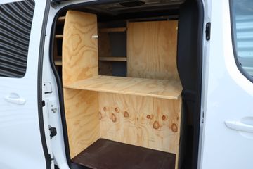 Voertuigafbeelding 17