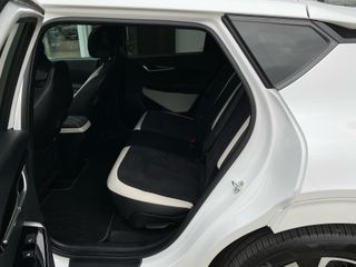 Voertuigafbeelding 13