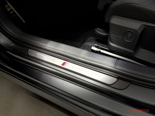 Voertuigafbeelding 27