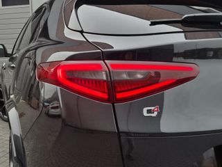 Voertuigafbeelding 12