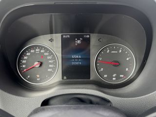 Voertuigafbeelding 9