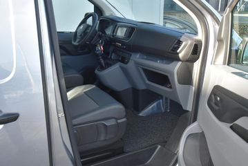 Voertuigafbeelding 9