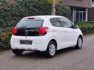 Voertuigafbeelding 3