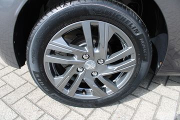 Voertuigafbeelding 9