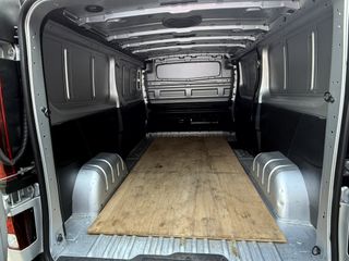 Voertuigafbeelding 10