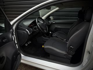 Voertuigafbeelding 7