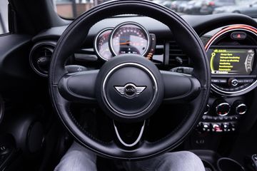 Voertuigafbeelding 19