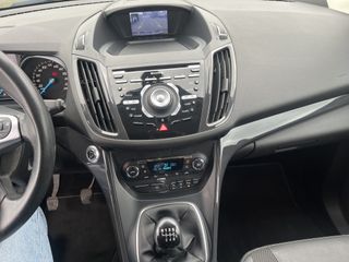 Voertuigafbeelding 7